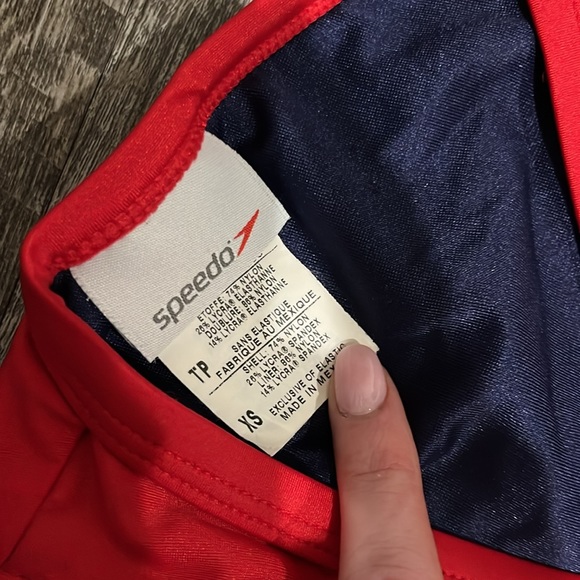 Speedo Women’s Lifeguard Two Piece Swimsuit - Picture 5 of 6